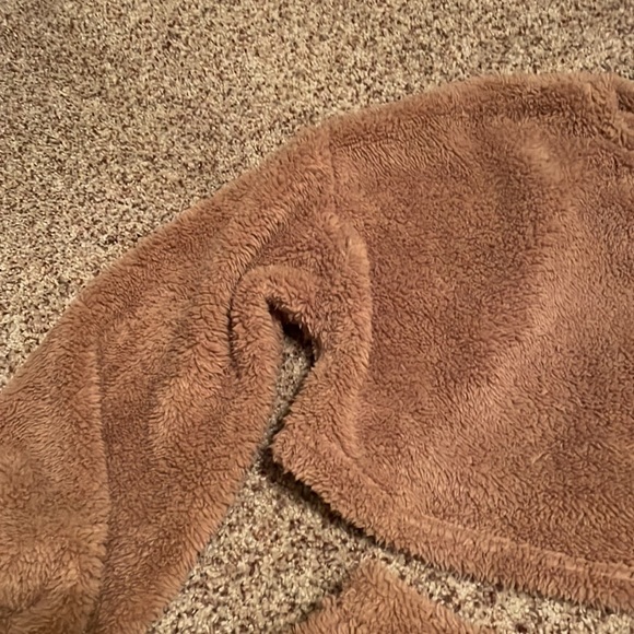 Fuzzy Set - Picture 5 of 5